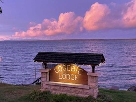 Gogebic Lodge & Marine - Motel