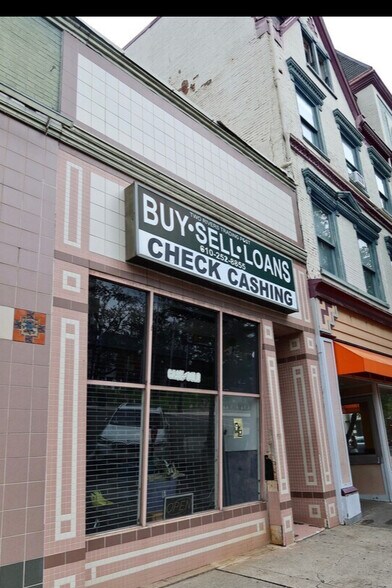 50 Centre Sq, Easton, PA à vendre - Photo du bâtiment - Image 2 de 24