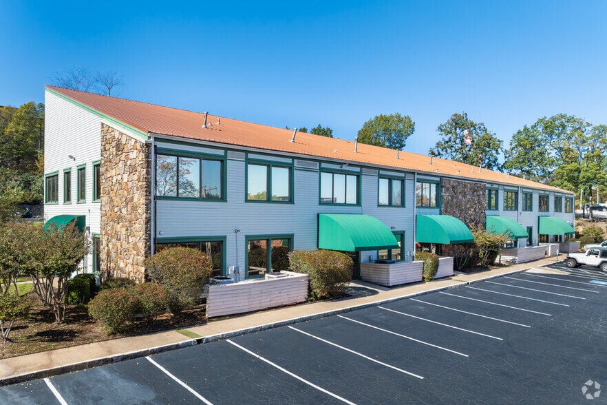 11215 Hermitage Rd, Little Rock, AR for lease - Primary Photo - Image 1 of 30