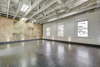 503 Neches St, Austin, TX for lease Interior Photo- Image 1 of 10