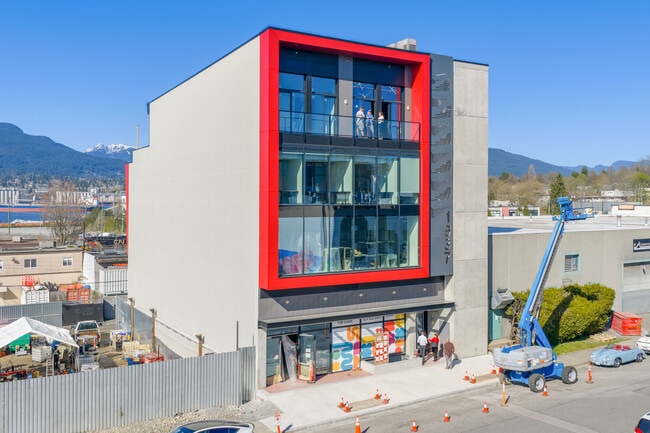 More details for 1937 Triumph St, Vancouver, BC - Industrial for Lease