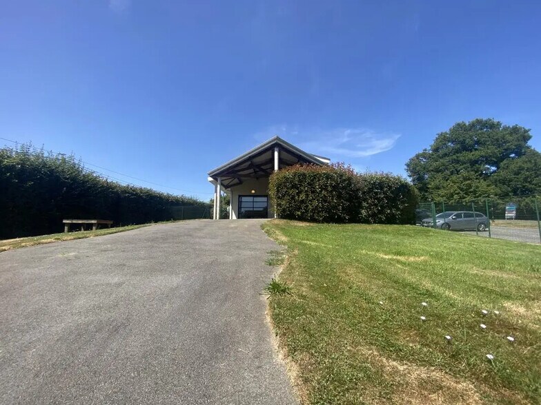 Bureau dans La Chapelle-sur-Erdre à louer - Photo du bâtiment - Image 1 de 5