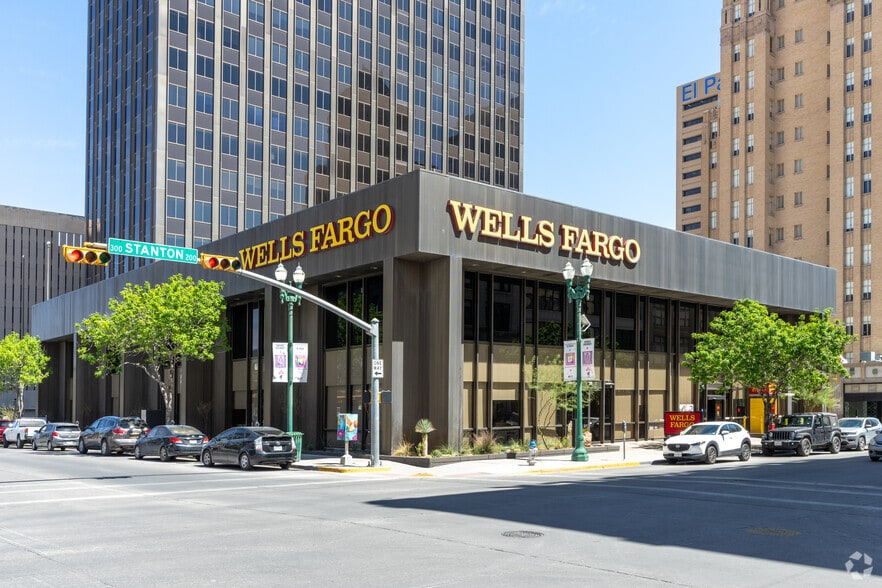 221 N Kansas St, El Paso, TX for lease - Building Photo - Image 3 of 12