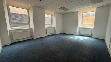 13 Bath St, Glasgow for lease Interior Photo- Image 2 of 5