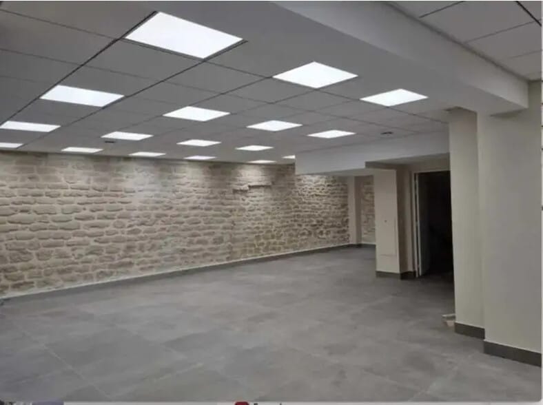 Commerce de détail dans Paris à louer - Photo intérieure - Image 3 de 4