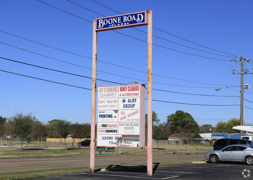 7603-7625 Boone Rd, Houston, TX à louer - Photo du bâtiment - Image 3 de 10