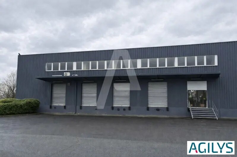 Industrial in Palaiseau for lease - Building Photo - Image 2 of 5
