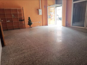 Retail in Martorell, Barcelona for lease Interior Photo- Image 2 of 7