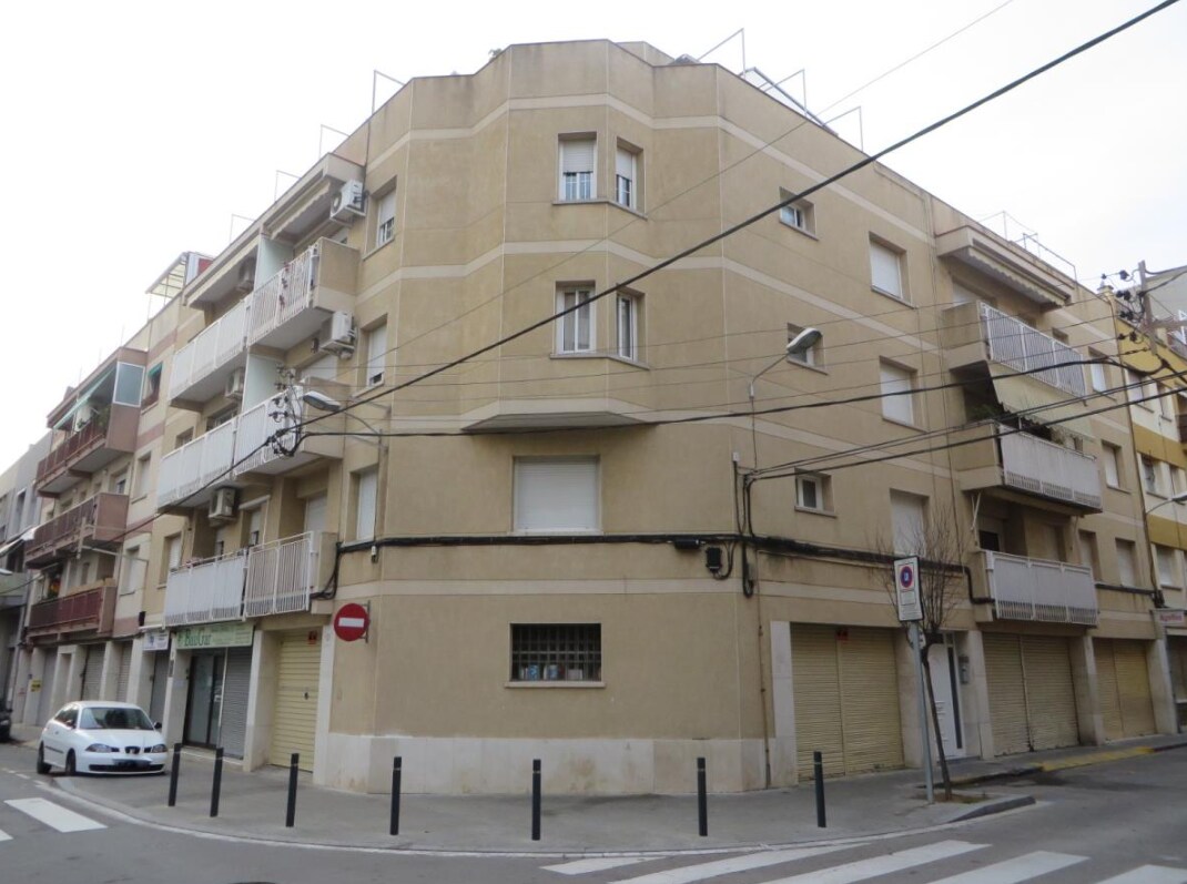 Carrer de la Indústria, Viladecans, Barcelona à vendre Photo du bâtiment- Image 1 de 2