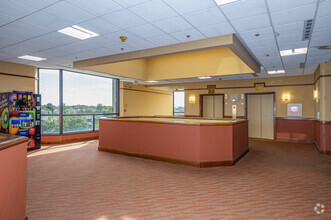 15 Corporate Pl S, Piscataway, NJ for lease Interior Photo- Image 2 of 10