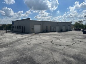 12719 Spectrum Dr, San Antonio, TX for lease Building Photo- Image 2 of 3