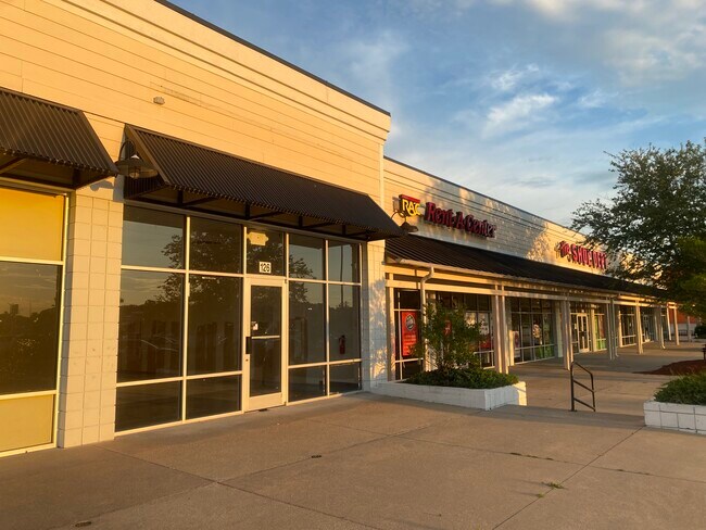 More details for 110 River Oaks Dr, Tarboro, NC - Retail for Lease