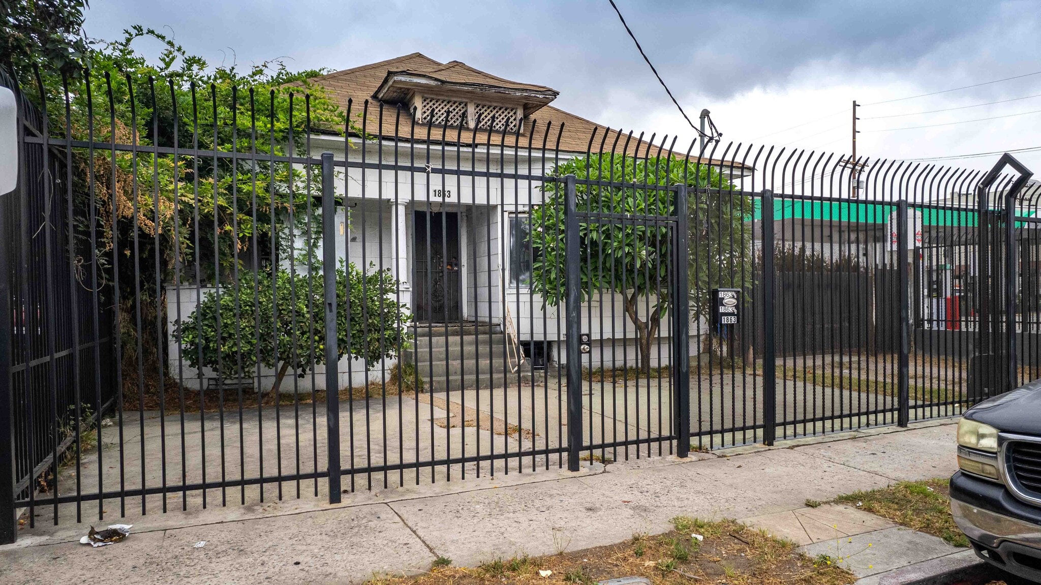 1863 E Vernon Ave, Vernon, CA for sale Primary Photo- Image 1 of 9