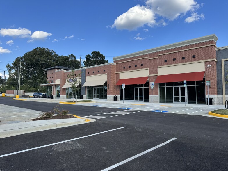 18251 Flower Hill Way, Gaithersburg, MD for lease - Building Photo - Image 3 of 9