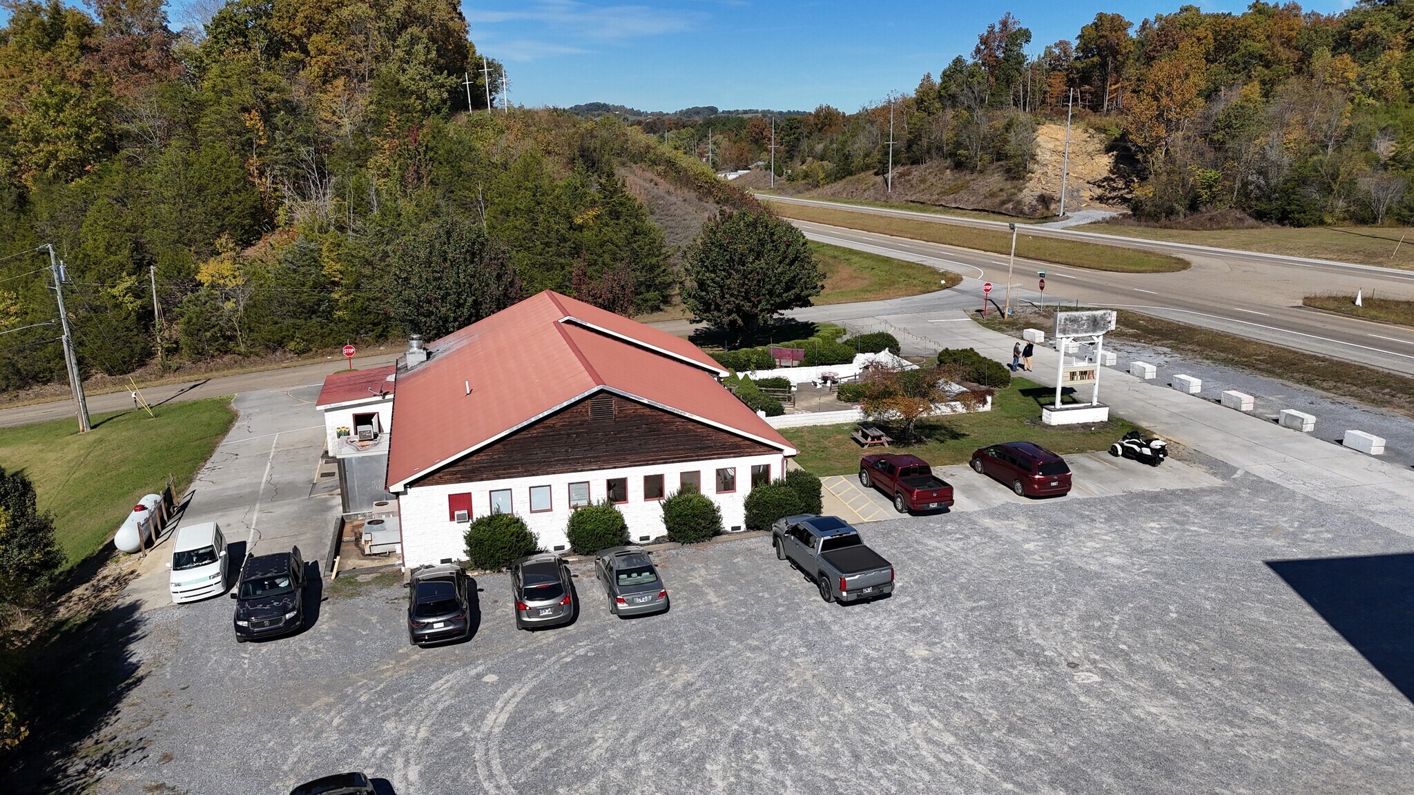 6335 W Andrew Johnson Hwy, Greeneville, TN à vendre Photo du bâtiment- Image 1 de 61