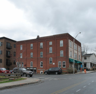 Plus de détails pour 38 Church St, Lenox, MA - Bureau à louer