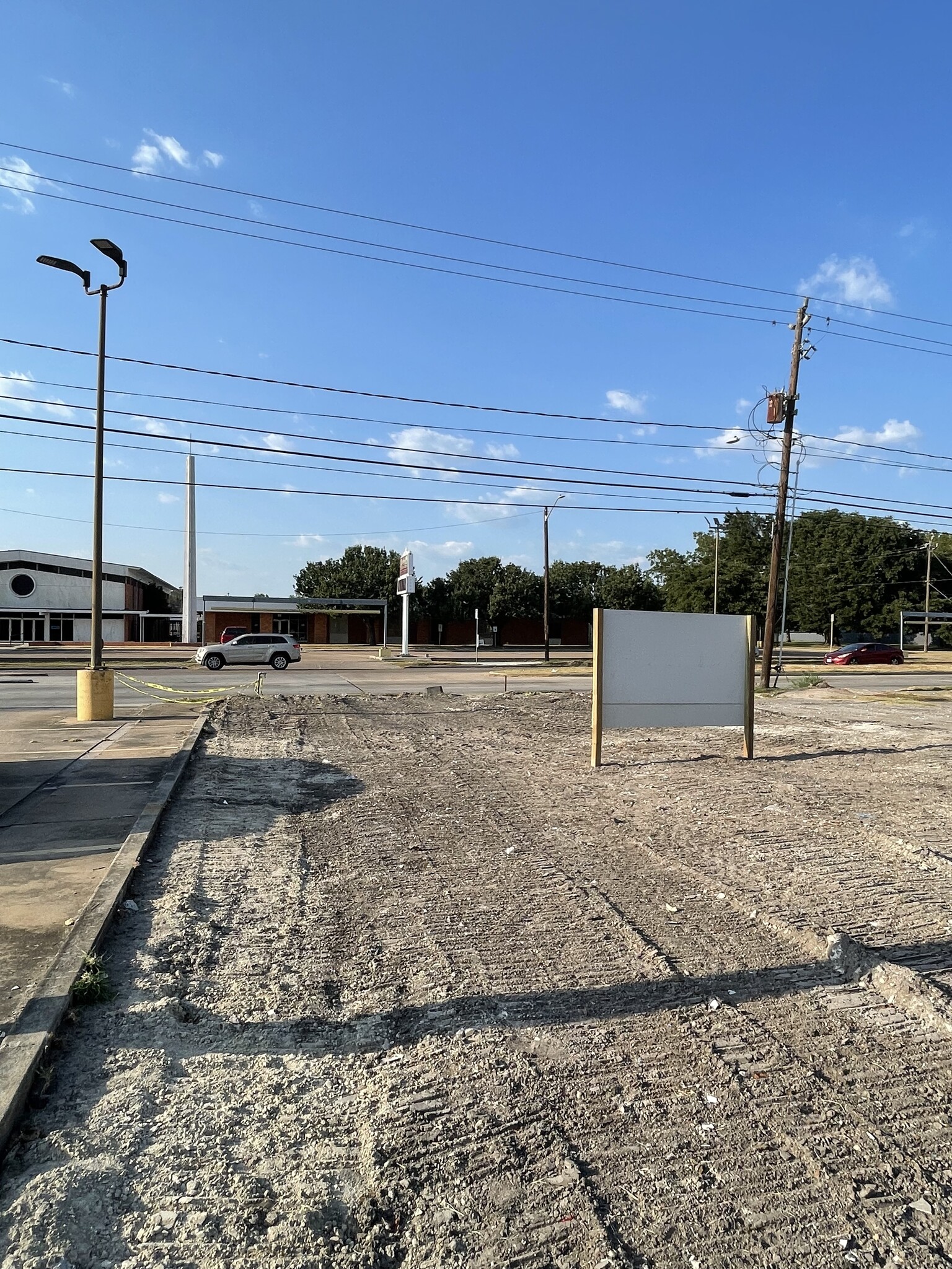 18 Tidwell Rd, Houston, TX for sale Primary Photo- Image 1 of 14