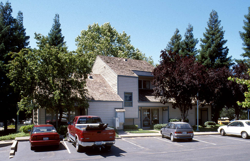 9286-9290 Madison Ave, Orangevale, CA à louer Photo principale- Image 1 de 11