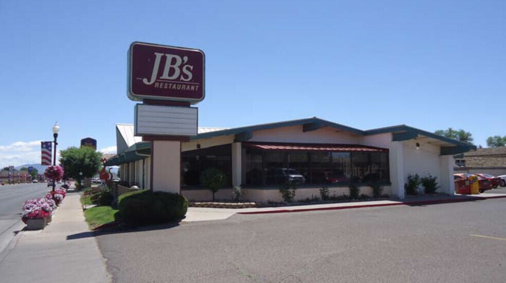 475 W Main St, Vernal, UT à vendre - Photo du bâtiment - Image 2 de 5