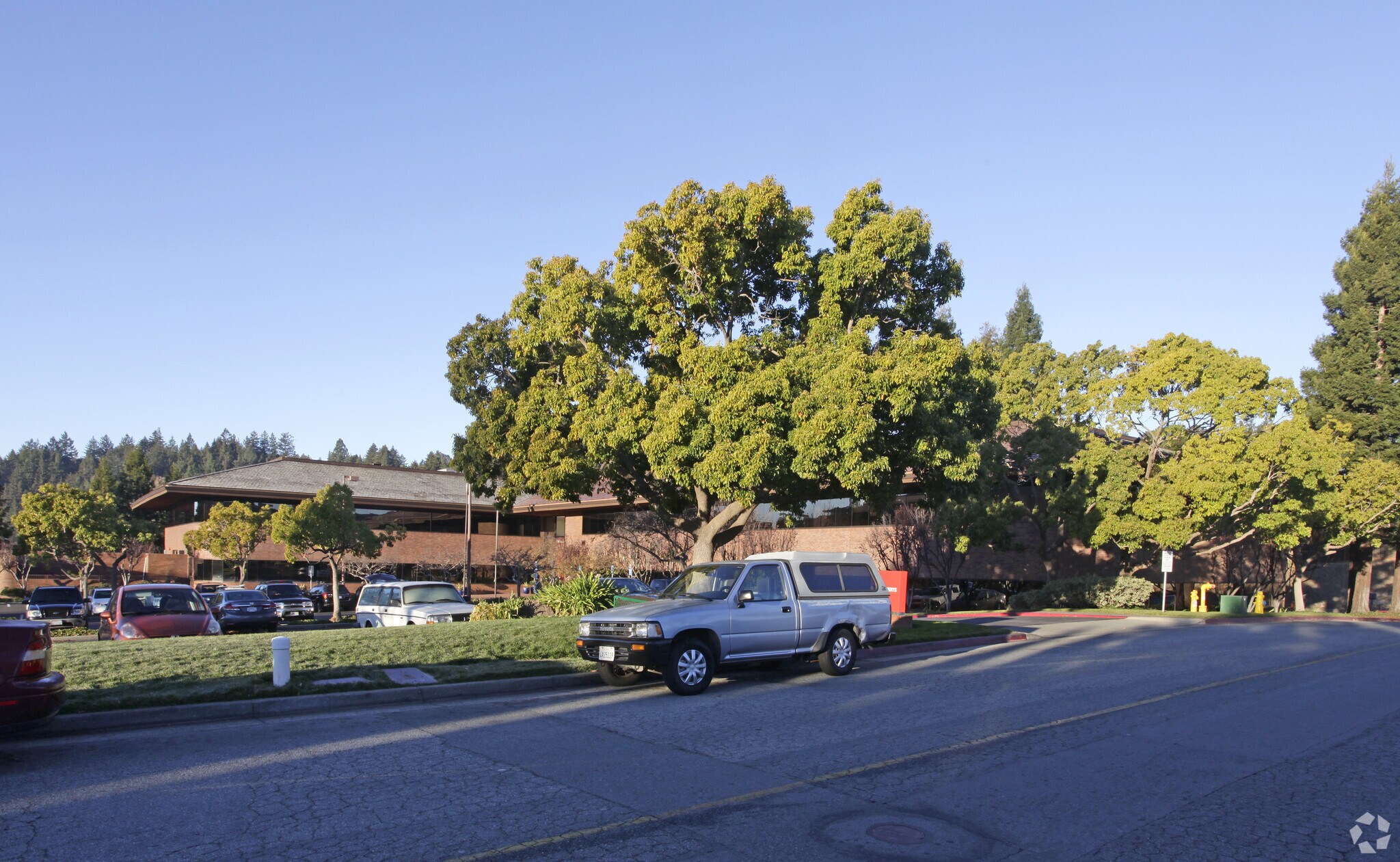 5550 Scotts Valley Dr, Scotts Valley, CA à louer Photo du bâtiment- Image 1 de 4