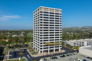 Plus de détails pour 660 Newport Center Dr, Newport Beach, CA - Bureau à louer