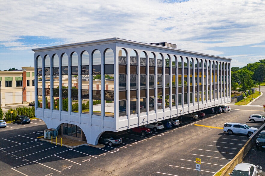 5206 Markel Rd, Richmond, VA for lease - Building Photo - Image 2 of 3