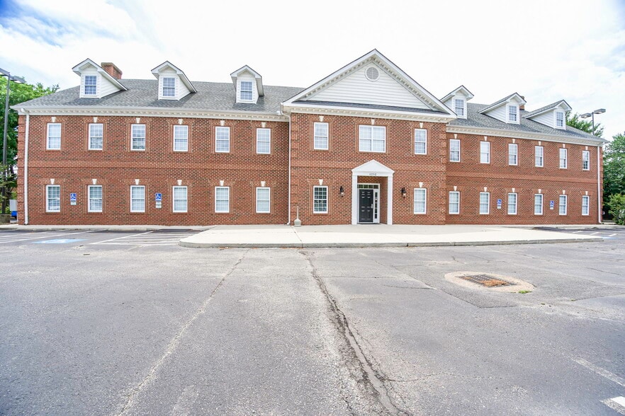 10310 Memory Ln, Chesterfield, VA for sale - Building Photo - Image 1 of 6