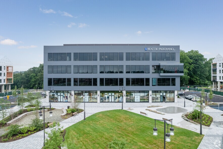 200 Market St, Montvale, NJ à louer - Photo du bâtiment - Image 2 de 11