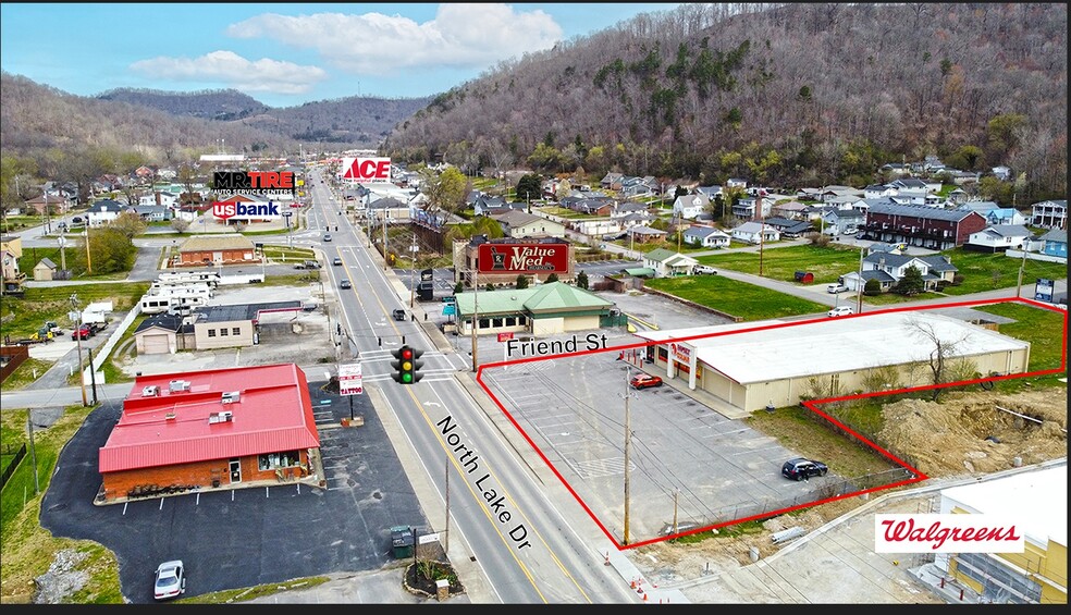 290 N Lake Dr, Prestonsburg, KY for sale - Building Photo - Image 1 of 1