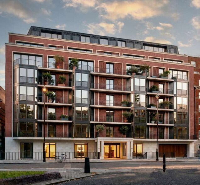 25 Buckingham Gate, Londres à vendre - Photo du bâtiment - Image 3 de 6