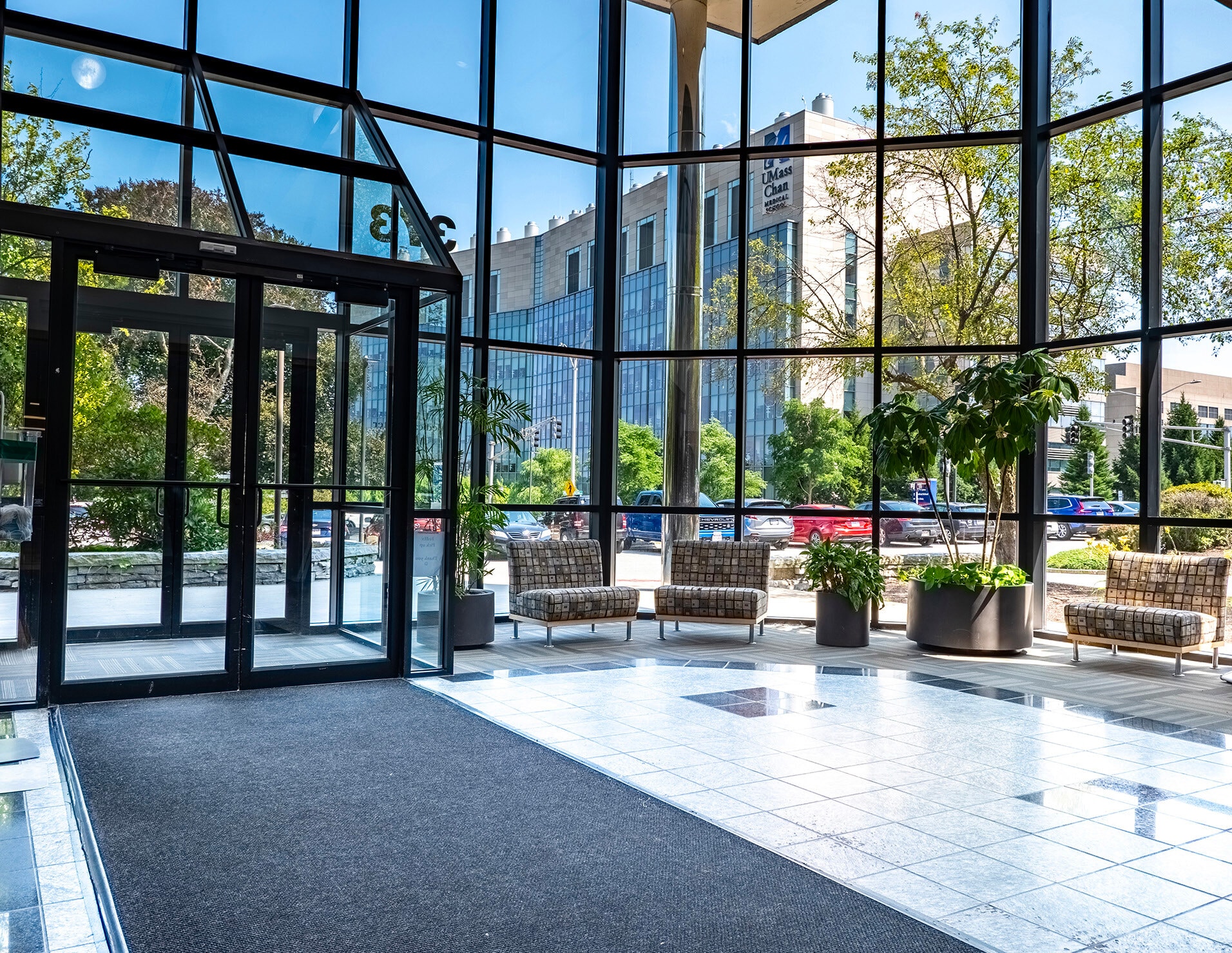 373 Plantation St, Worcester, MA for lease Building Photo- Image 1 of 3