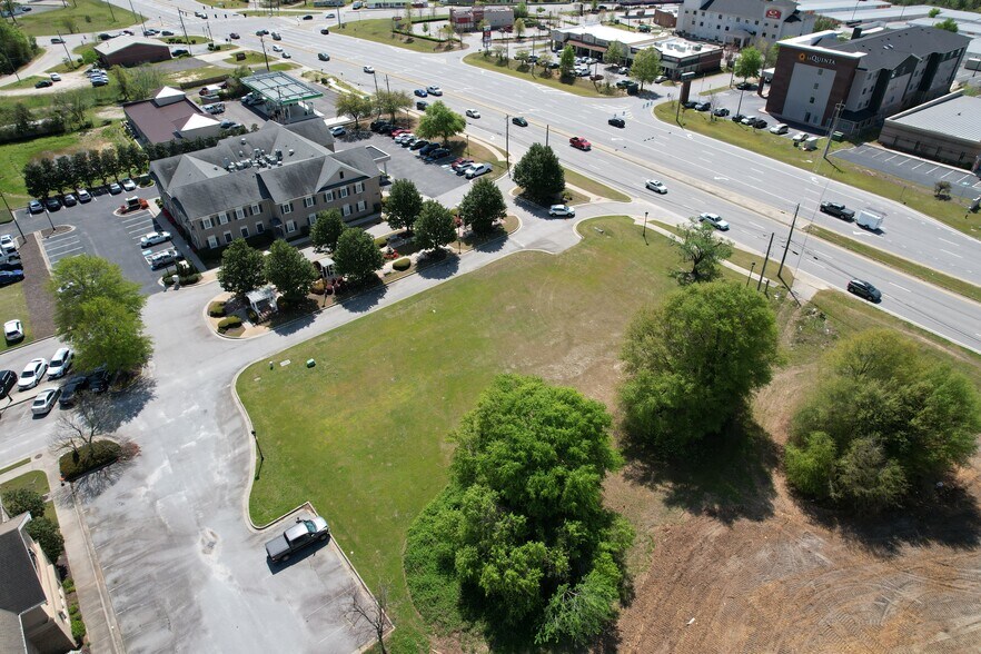 1700 Magnolia Way, Augusta, GA à vendre - Photo du bâtiment - Image 2 de 8