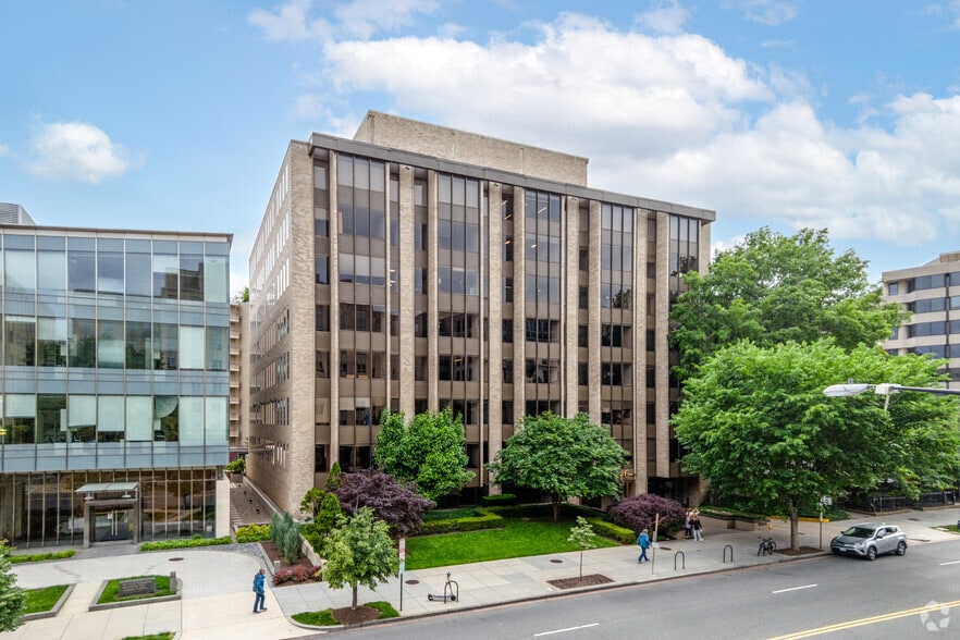 1776 Massachusetts Ave NW, Washington, DC for lease - Primary Photo - Image 1 of 8