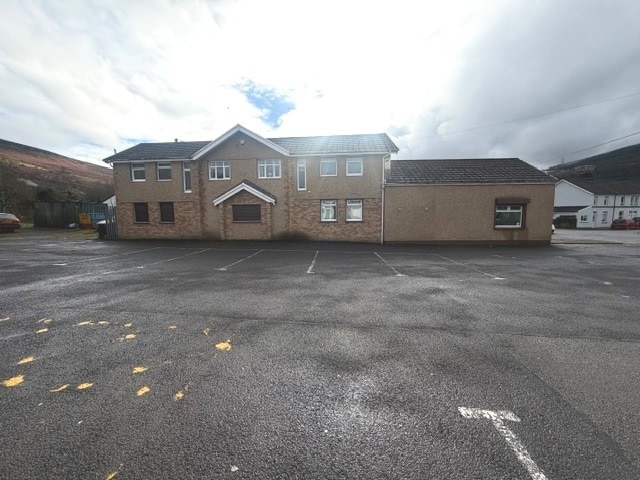 5 Tai Bach, Merthyr Tydfil for sale Primary Photo- Image 1 of 21