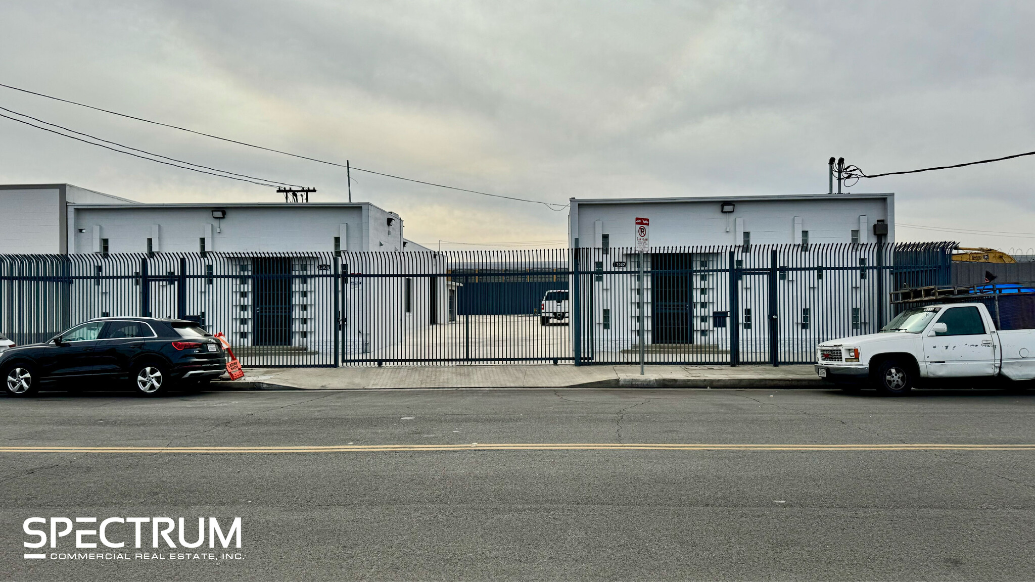 13938 Saticoy St, Panorama City, CA for lease Building Photo- Image 1 of 13