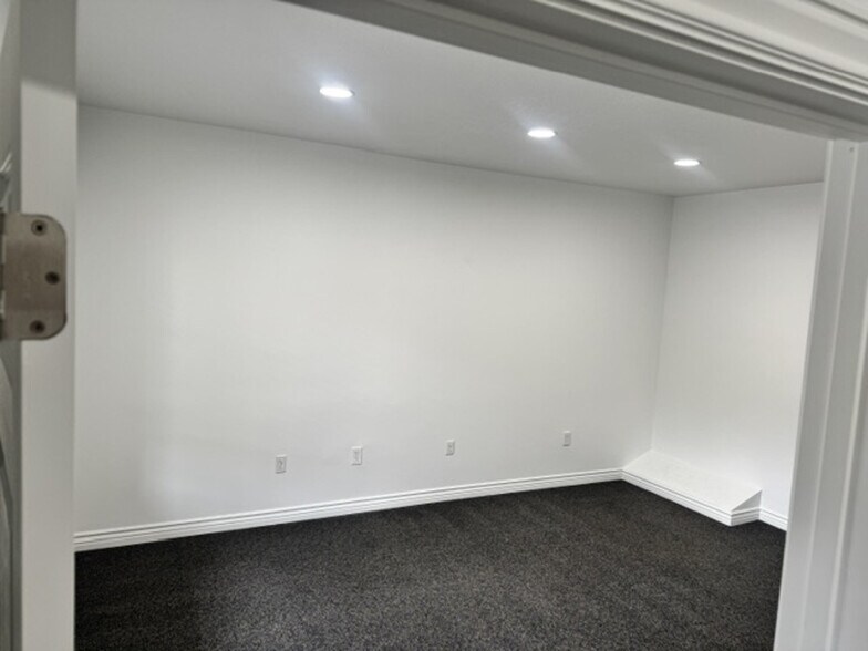 893 24th St, Ogden, UT à louer - Photo du bâtiment - Image 2 de 14