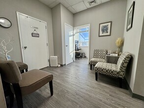 535 Broadhollow Rd, Melville, NY à louer Photo intérieure- Image 1 de 6