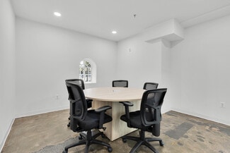 More details for 2301 Calvert St NW, Washington, DC - Office for Lease