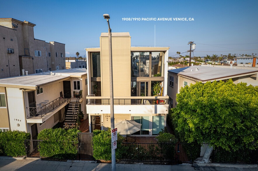 1908-1910 Pacific Ave, Venice, CA for sale - Building Photo - Image 2 of 30