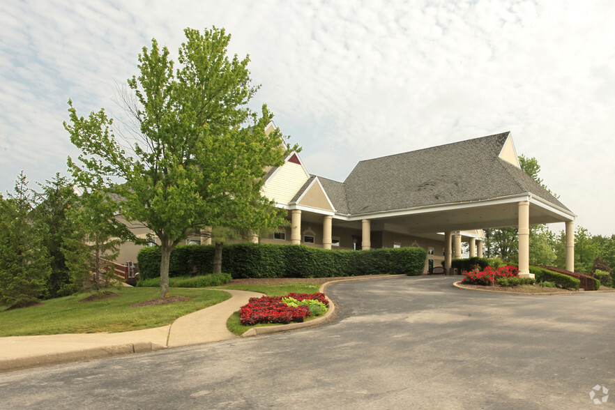 17001 Polo Fields Ln, Louisville, KY for sale - Primary Photo - Image 1 of 1