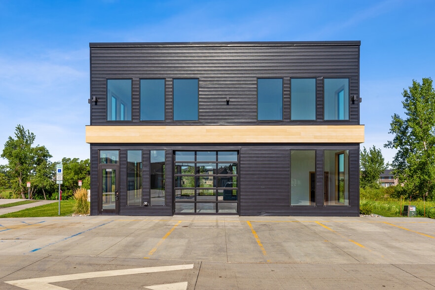 3344 5th Way E, West Fargo, ND for lease - Primary Photo - Image 1 of 17