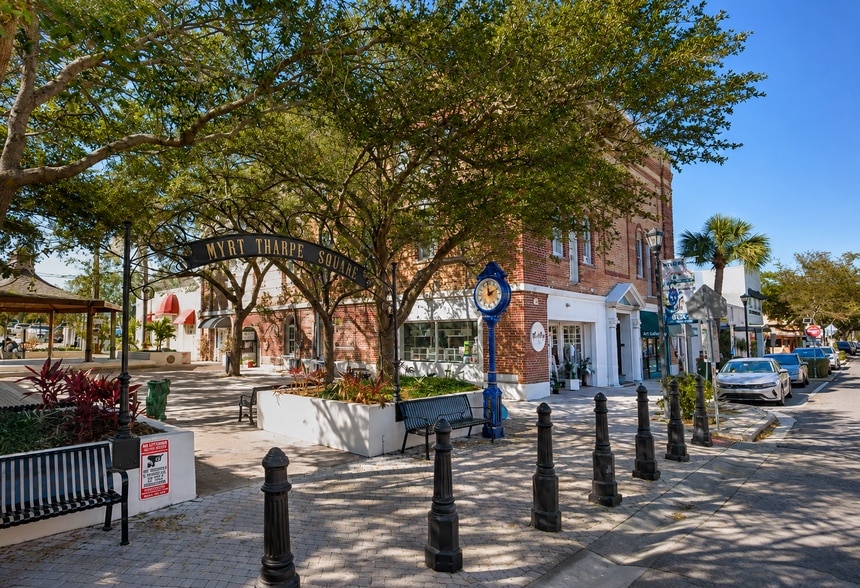 319 Brevard Ave, Cocoa, FL for lease - Building Photo - Image 2 of 6