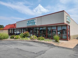 Plus de détails pour 3910 Brewerton Rd, North Syracuse, NY - Commerce de détail à louer