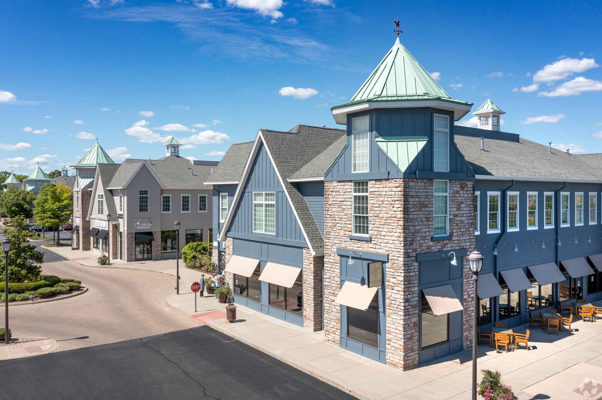 1211 Herr Ln, Louisville, KY for lease Primary Photo- Image 1 of 5