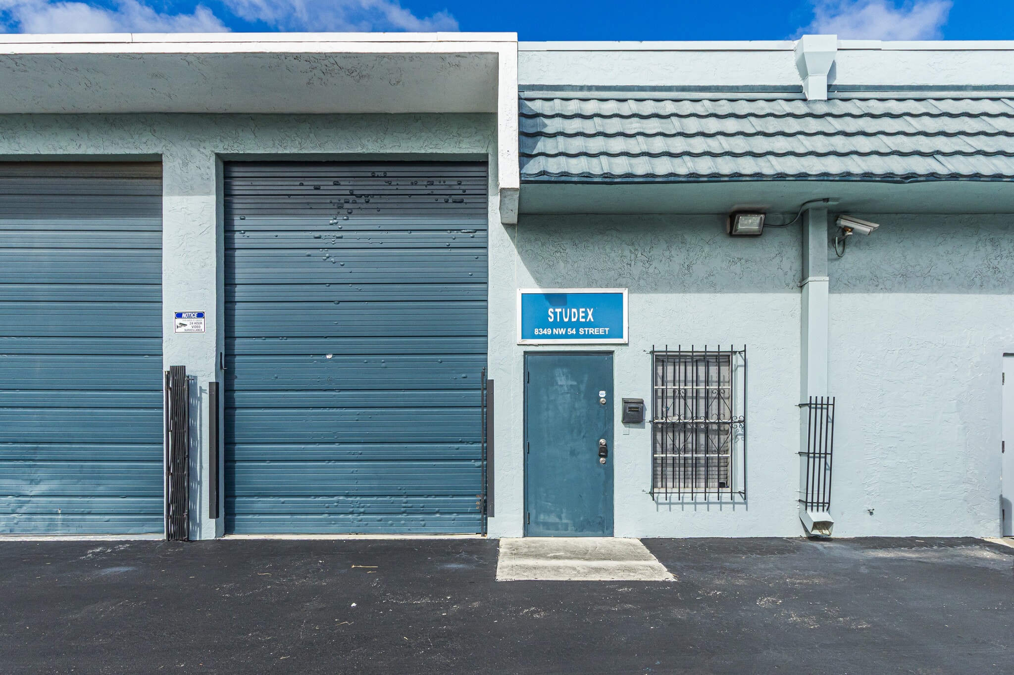 8349 NW 54th St, Doral, FL for lease Building Photo- Image 1 of 27