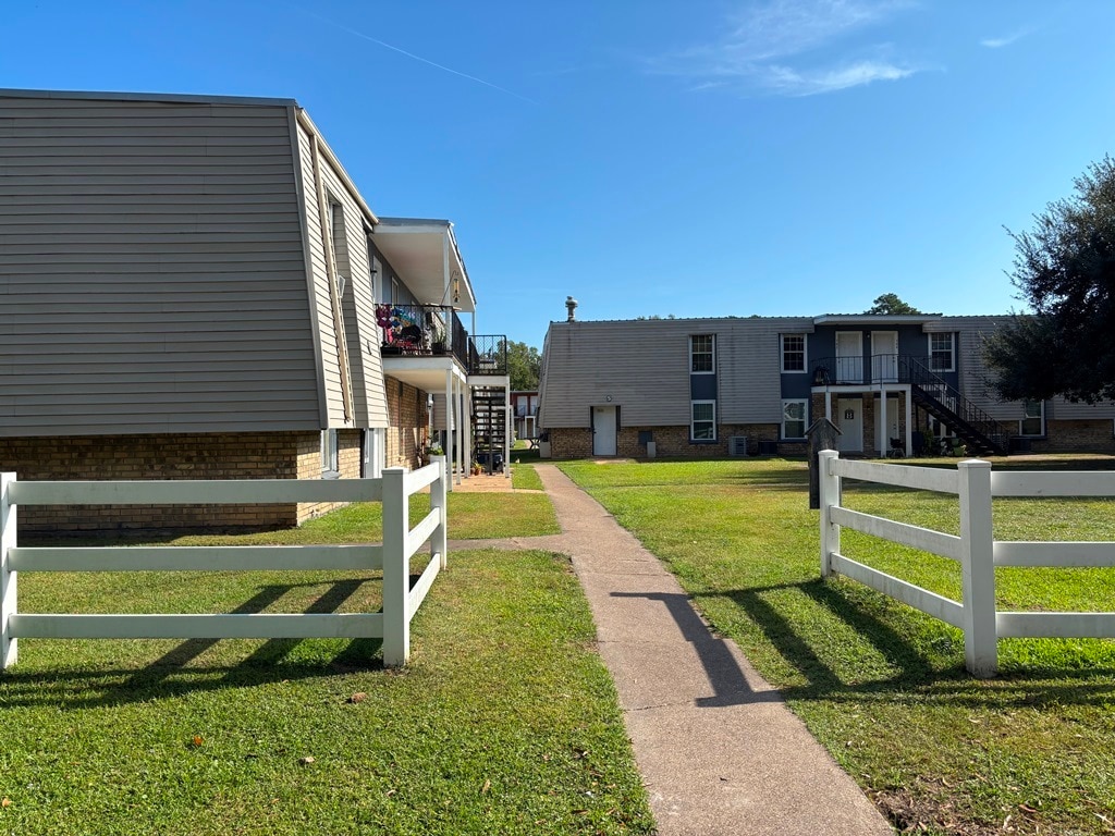 475 S Denver St, Vidor, TX for sale Primary Photo- Image 1 of 22