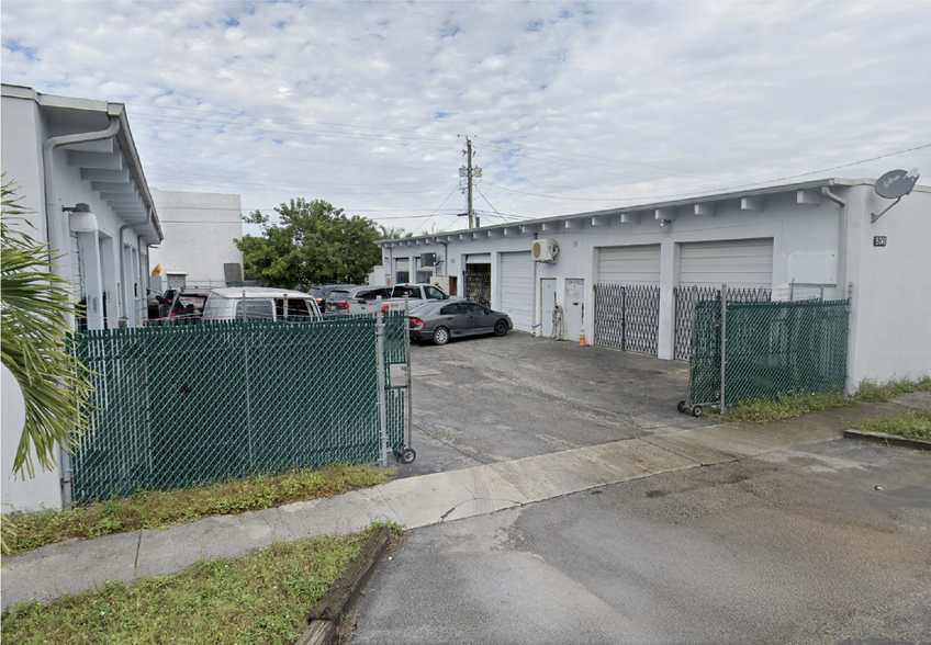 5741 Dawson St, Hollywood, FL for lease - Building Photo - Image 1 of 10