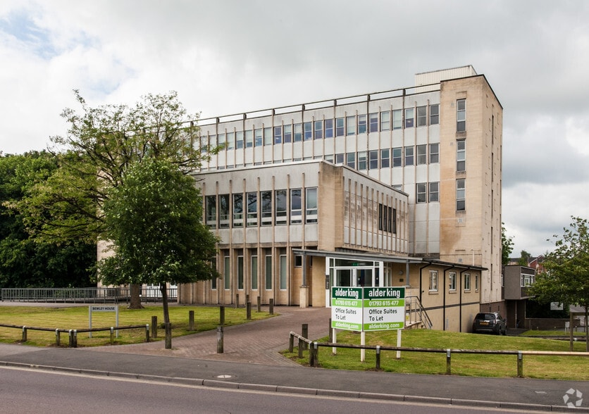 Marshfield Rd, Chippenham for lease - Building Photo - Image 3 of 3