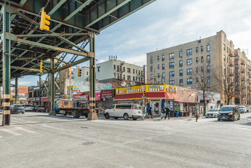 1480-1488 Westchester Ave, Bronx, NY à vendre - Photo du bâtiment - Image 3 de 11