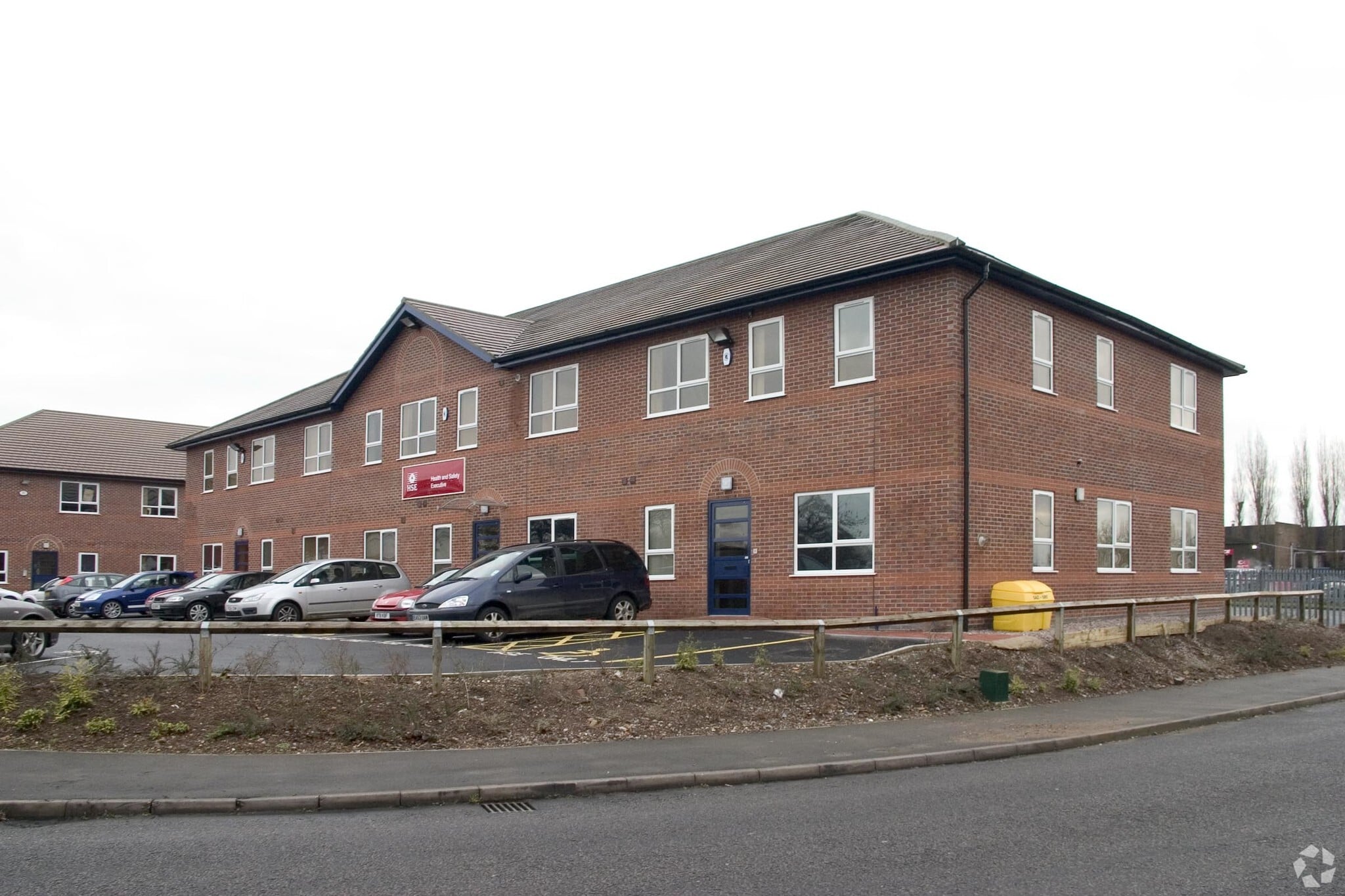 Lyme Dr, Stoke On Trent for lease Primary Photo- Image 1 of 4